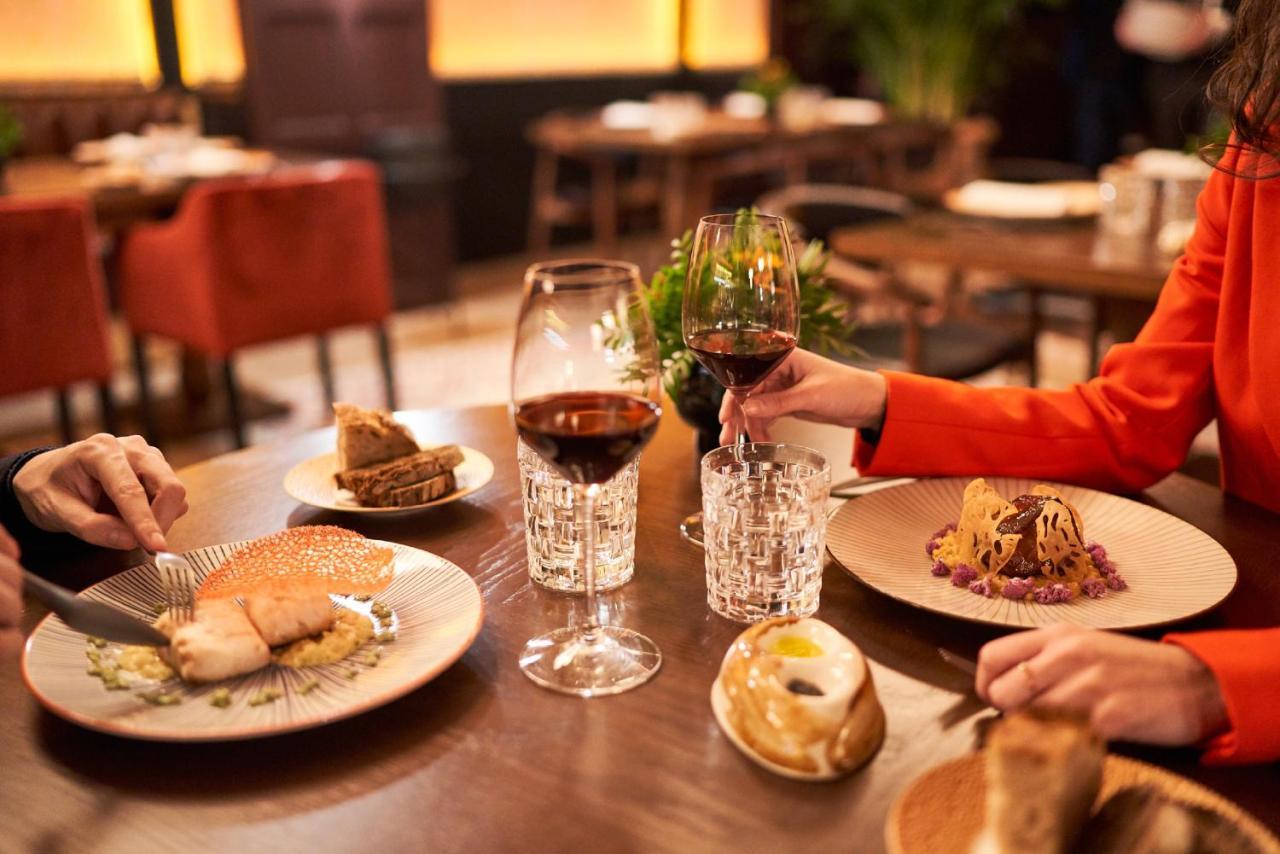 Bless Hotel Madrid - The Leading Hotels Of The World Dış mekan fotoğraf A restaurant in Madrid